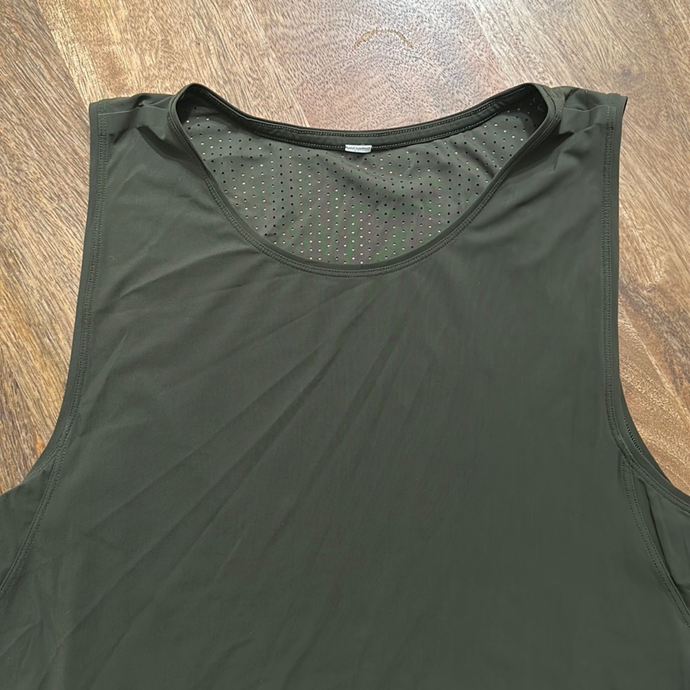 Lululemon Tank